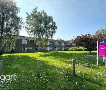 Studio to rent - Photo 6