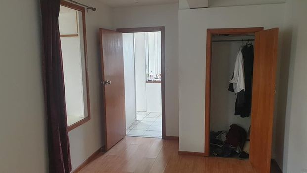 1 Bedroom + Study Unit Close to Glenfield Mall - Photo 1