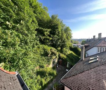 Coquet 2,5 pièces entièrement rénové au dernier étage d'un immeuble... - Photo 2