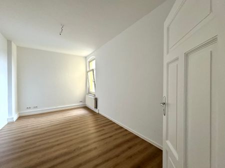 Großzügige & helle 3-Zimmer-Altbauwohnung mit Charme - Foto 3