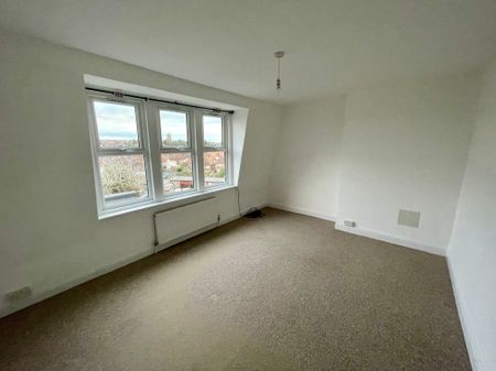 3 bedroom maisonette to rent Albert Terrace, Eastbourne, BN21 - Photo 3