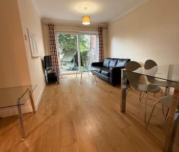 4 bedroom semi-detached house to rent - Photo 1