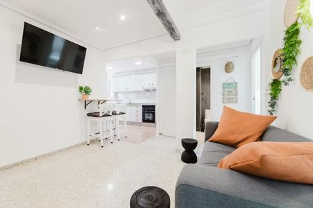 Carrer Pic del Teide, Valencia, Valencian Community 46011 - Photo 4