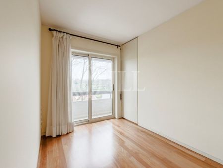 3 room luxury Flat for rent in Porto, Distrito do Porto - Photo 3