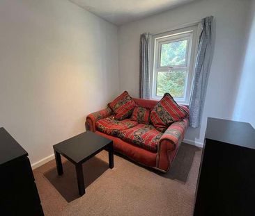 Harefield Road, SO17 - Photo 2