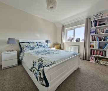 2 bedroom end of terrace house to rent - Photo 6
