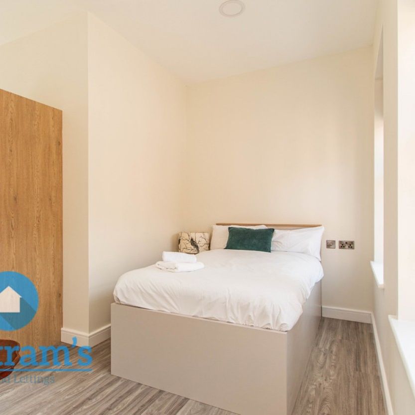 1 bed Apartment for Rent - Photo 1