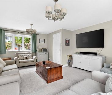5 bedroom detached house to rent - Photo 3