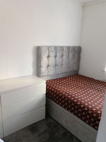 Room in a Shared Flat, Essington Street, B16 - Photo 3