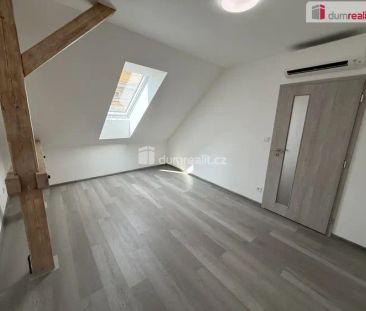 Pronájem bytu 2+kk, Čemínská ul., Město Touškov - Photo 6