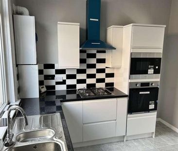 Cowper Street, Ashton-under-lyne, OL6 - Photo 6