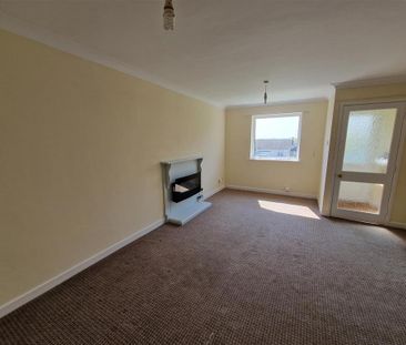 2 bedroom semi-detached bungalow to rent - Photo 1