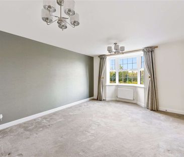 Stylish, modern family home in Wilmslow, with garage and enclosed g... - Photo 2