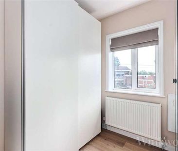 Firhill Road, London, SE6 - Photo 4