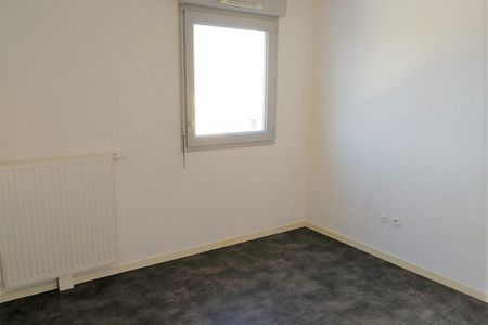 Louer appartement 2 pièces de 43 m² - Photo 2
