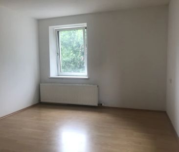 3 Zimmer Wohnung mit gemütlichem Kachelofen in ruhiger, aber zentra... - Photo 4