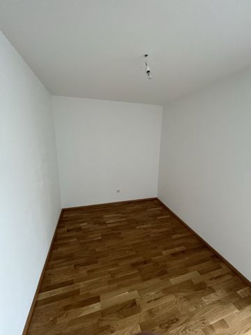 Erlebe Wohnkomfort in Hellmonsödt – 65.31m² Wohnung inkl. Balkon und Stellplatz - Photo 4