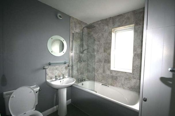 St. Leonards Road, Headington, OX3 - Photo 1