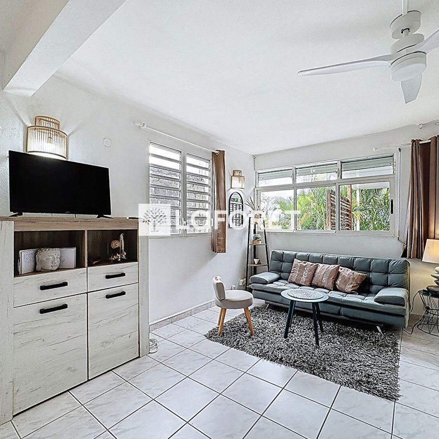 Apartment - Photo 1