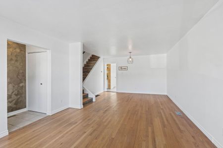 For Lease - 1308 Summerville Avenue, Carlington - Central Park, Ontario - Photo 4