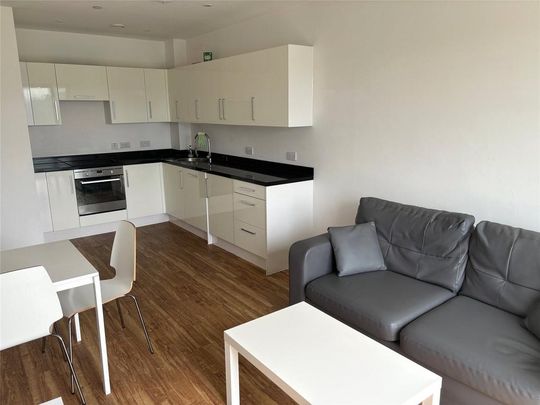 1 bedroom flat to rent - Photo 1
