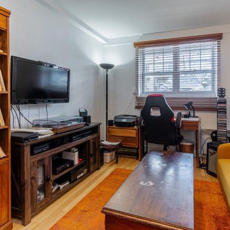 3 1/2, 1er JUILLET, Sainte-Foy / Quatre-bourgeois, Électro INCLUS - Photo 3