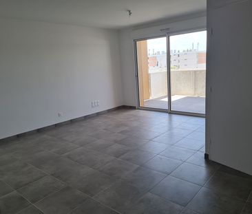 Location Appartement 3 pièces 64m² MONTPELLIER 34000 - Photo 1