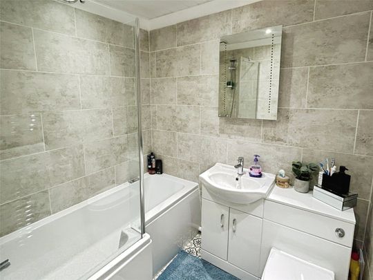 Turbill Gardens, Plymouth, Devon, PL7 - Photo 1