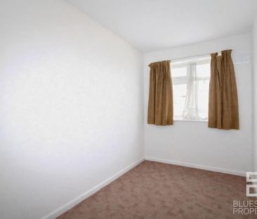 3 bedroom detached house to rent - Photo 5