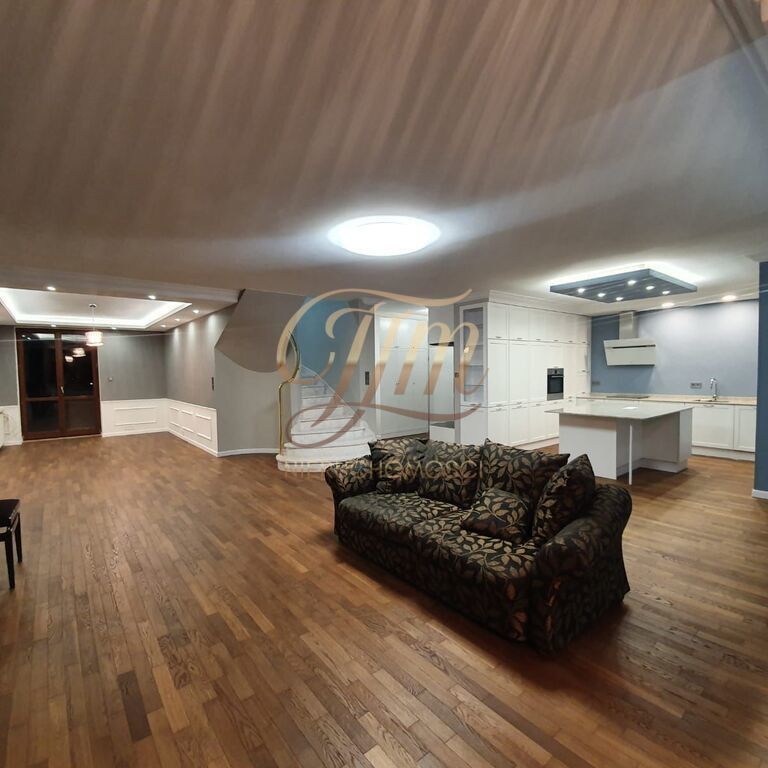 Warszawa, Mokotów, Stegny, Aleja Wilanowska - Zdjęcie 1