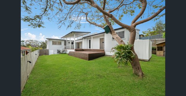 Single Level Home in Prime Location - Photo 1