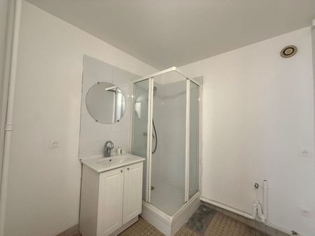 Appartement T4 près de COLOMBES à louer - Photo 3