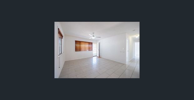 Tidy Home Close To Bus Shopping and School - Photo 1