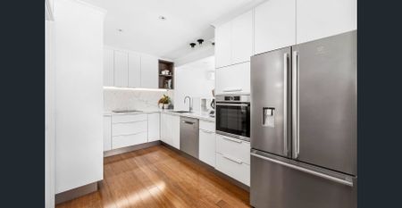 Lifestyle...Location... YOURS - Photo 4