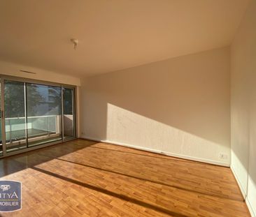 Location Appartement 2 pièces 49m² CHAMBERY 73000 - Photo 3