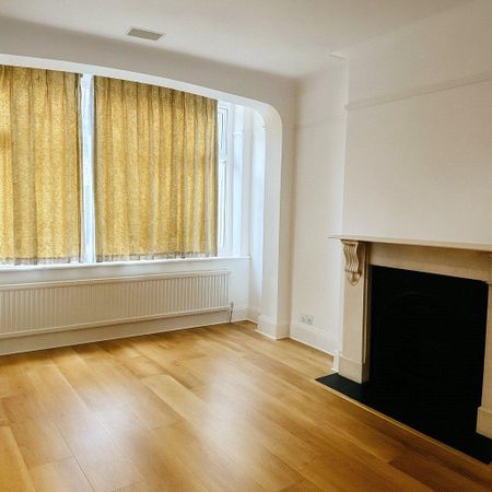 3 bedroom terraced house to rent - Photo 2