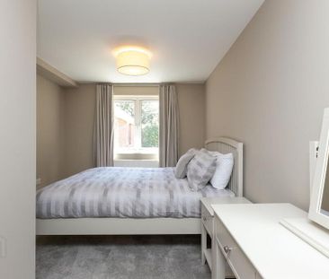 Apt 5, 8 Summerhill Avenue, Belfast, BT5 7HD - Photo 2