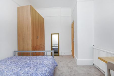 2 bedroom property to rent - Photo 3