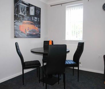 2 Bedroom Apartment - Photo 4