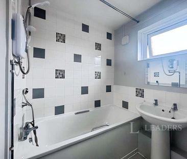 Paddock Lane, Redditch, B98 - Photo 3