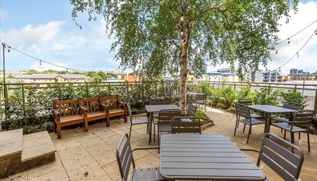 Westferry Circus, Canary Wharf, London - Photo 3
