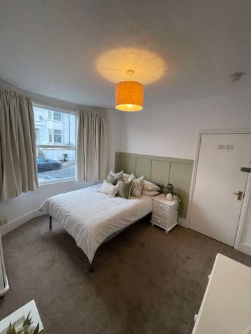 Bernard Road, Brighton - Photo 4