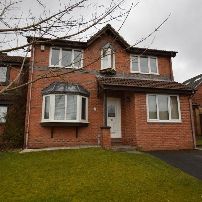 4 bedroom detached house to rent - Photo 1