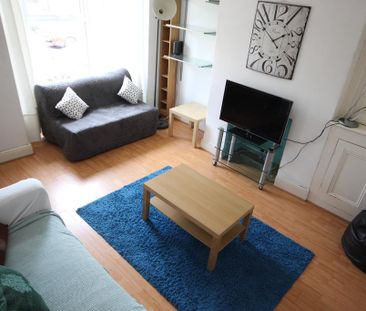 2 bedroom house to rent - Photo 1