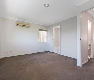 5/25 View Street, Mount Gravatt East QLD 4122 - Townhouse For Rent ... - Photo 4