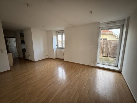 Location Appartement 3 pièces 58m² - Photo 4