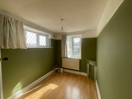 3 bedroom semi-detached house to rent - Photo 5