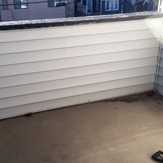 Renfrew 1 Bed Condo With Underground Parking | Heat & Water Included. - Photo 1