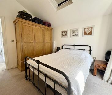 3 bedroom detached house to rent - Photo 5