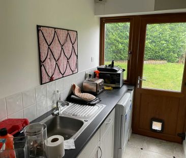 Price £2,800 pcm - Available 01/07/2025 - Furnished - Photo 2